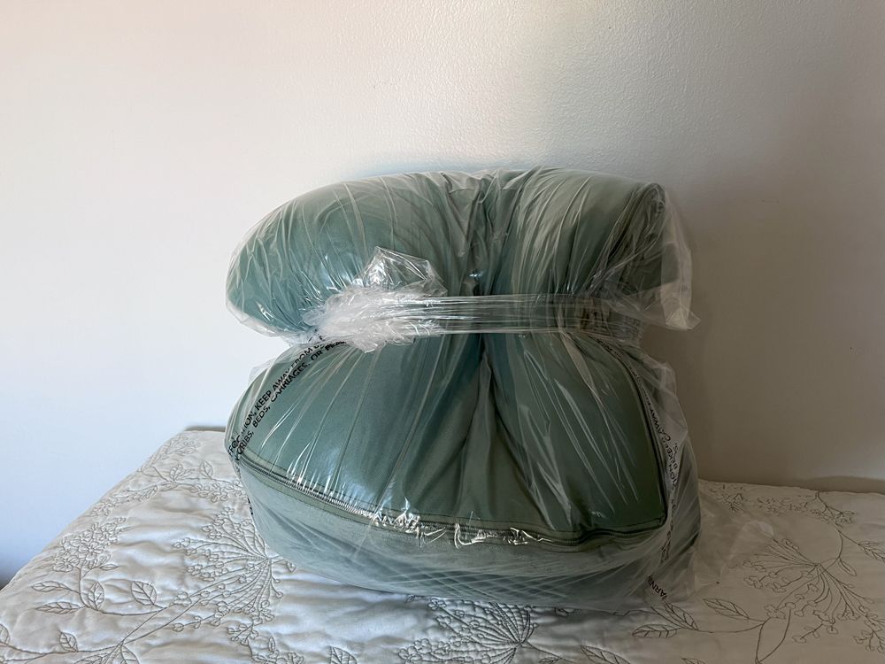 FurHaven Comfort Cooling Gel Bed